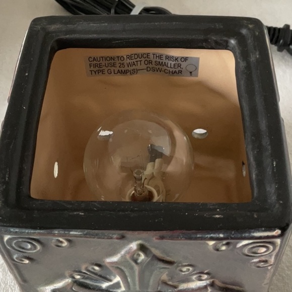 Scentsy cross gothic wax warmer - Picture 2 of 6